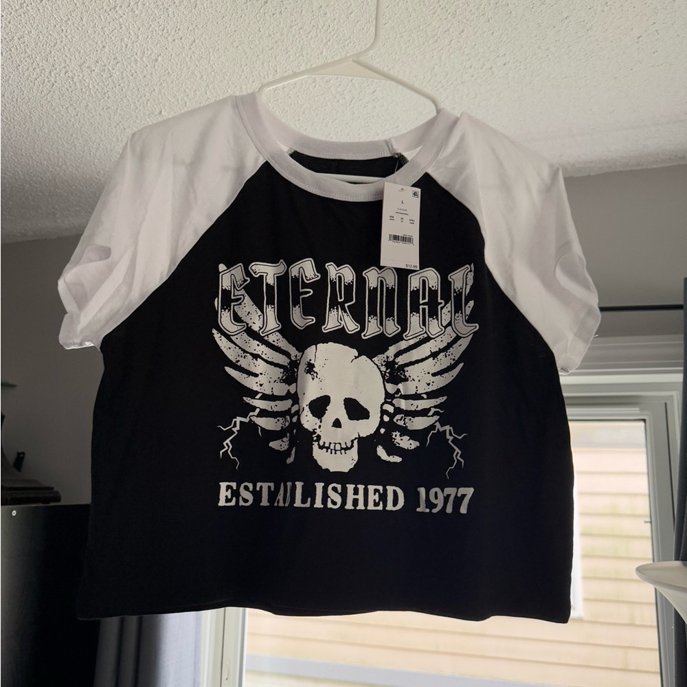 Zoe + Liv Black and White Raglan Tee with Skull Graphic